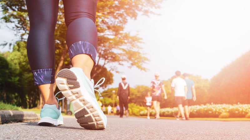 المشي السريع أفضل من البطيء للحفاظ على صحتك