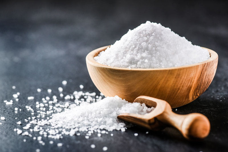 طرق تساعدك على استهلاك كميات الملح لتجنب مخاطره