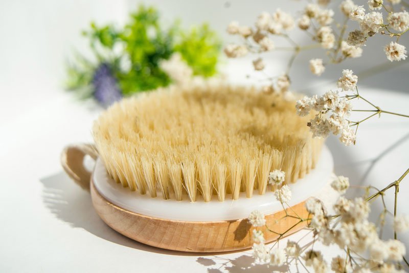 La brosse à brossage à sec : un rituel beauté et bien-être