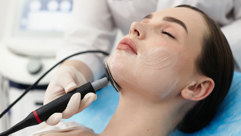 hydratation-de-la-peau L’Hydratation de la peau : quels sont les ingrédients à intégrer dans sa routine ?